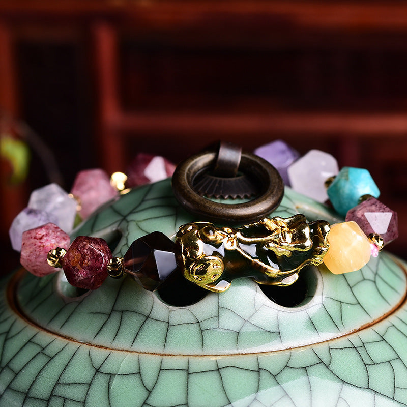 Color Changing Pixiu Bracelet with Amethyst Beads