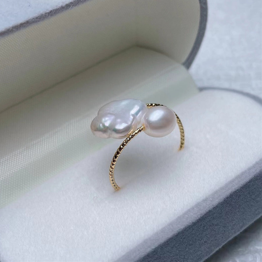 Freshwater Pearl and Shell Cat Rose Ring