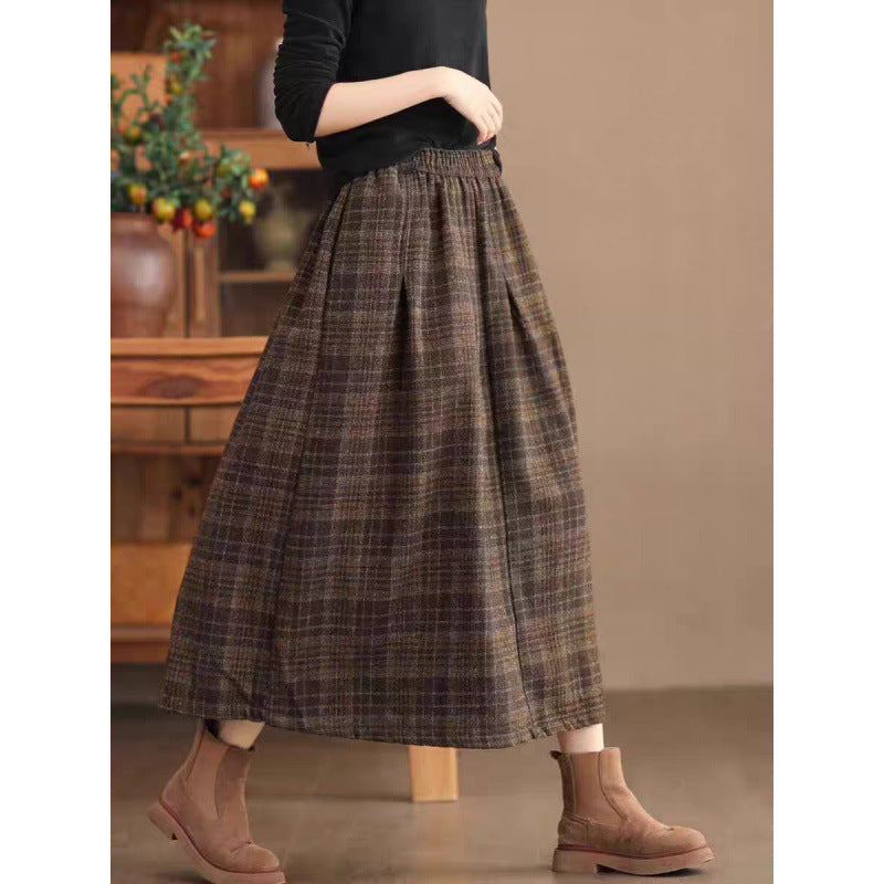 Women's Winter Plaid Pattern Thermal 7-8 Length Skirt With Pockets