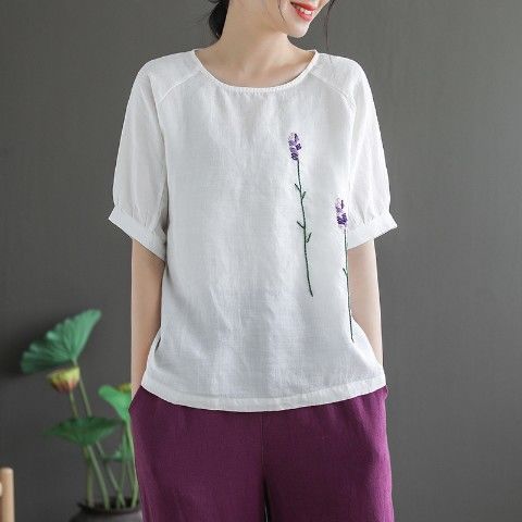 Women's Vintage Embroidered Flower Cotton T-Shirt